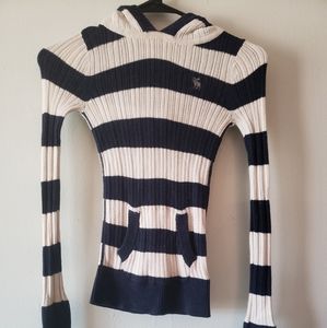 Abercrombie sweater